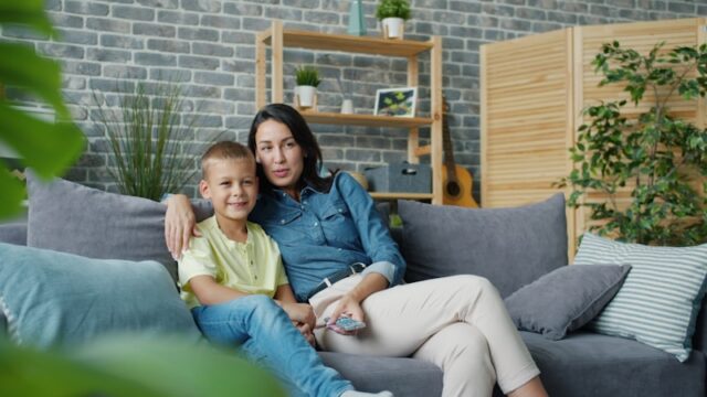 ぼっちママが恥ずかしいと感じるあなたへ|無理しない付き合い方と心がラクになる考え方