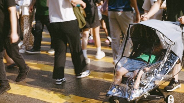 ベビーカーの傘スタンドがない時の代用アイデア集｜安全に使える工夫と選び方や注意点までやさしく解説