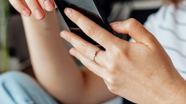 ママ友へのお礼LINEはこう送る!気持ちが伝わる例文と失礼にならない書き方ガイド