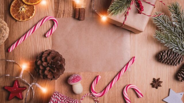 クリスマスプレゼントが間に合わないときの自然な伝え方｜気まずくならない言い訳とフォローのコツ