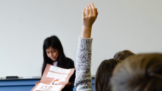 生徒会演説の締めの言葉に迷わない！高校生向けに気持ちが伝わる結び方とそのまま使える例文集