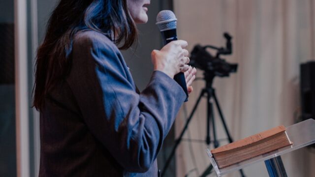 生徒会演説の締めの言葉に迷わない！高校生向けに気持ちが伝わる結び方とそのまま使える例文集